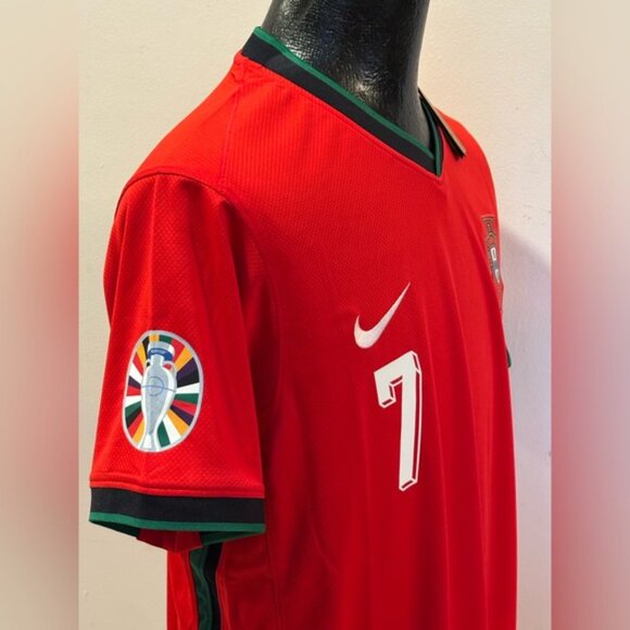 Al Nassr FC Portugal Cristiano Ronaldo Jersey # 7 , Unisex - Picture 10 of 16